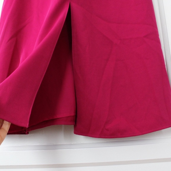 Cupcakes & Cashmere Magenta Slit Cocktail Dress - Picture 9 of 10